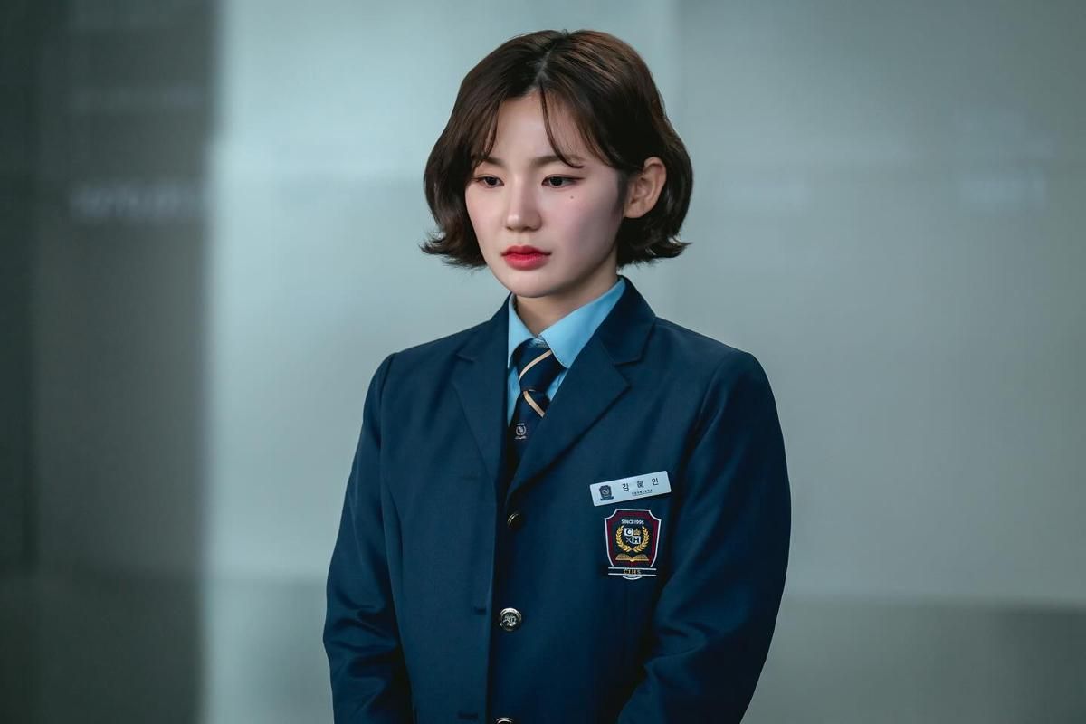  Dampak Kematian Oh Si Eun pada Kim Hye In di Bitch x Rich 2