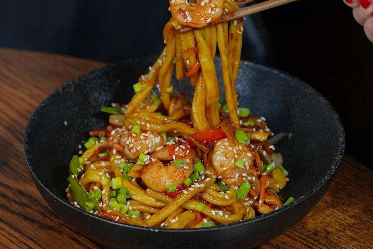 Resep Mi Chili Oil, Favoritnya Para Pencinta Pedas!