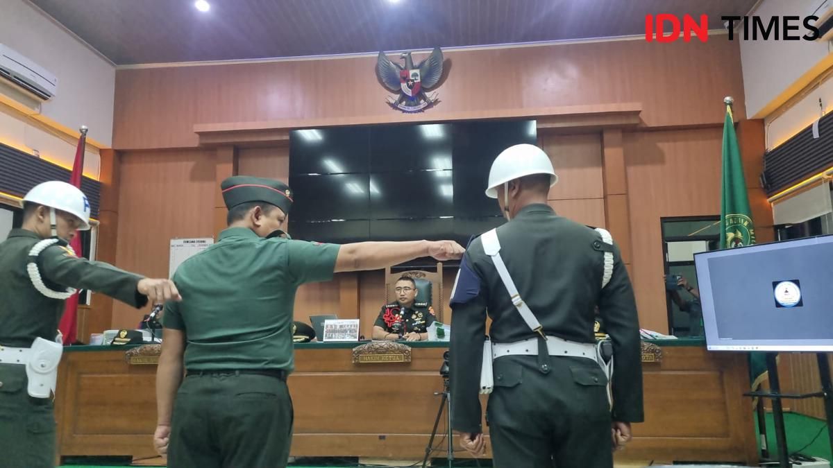 Bazarsah: Polisi Tak Berhak Menggerebek Lokasi Judi yang Ada TNI-nya