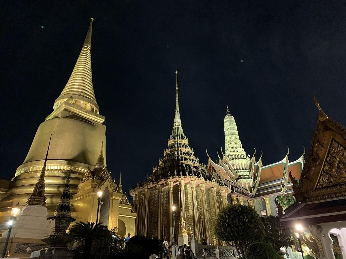 Wat Phra Kaew, Thailand: Lokasi, Rute, Jam Buka, HTM, dan Tips Berkunjung