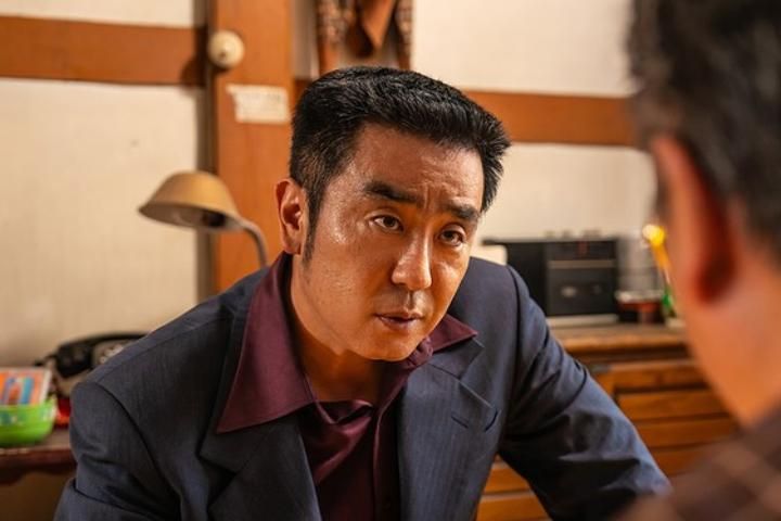Ini Wejangan yang Diberi Ryu Seung Ryong ke Cast di Lokasi Syuting Low Life