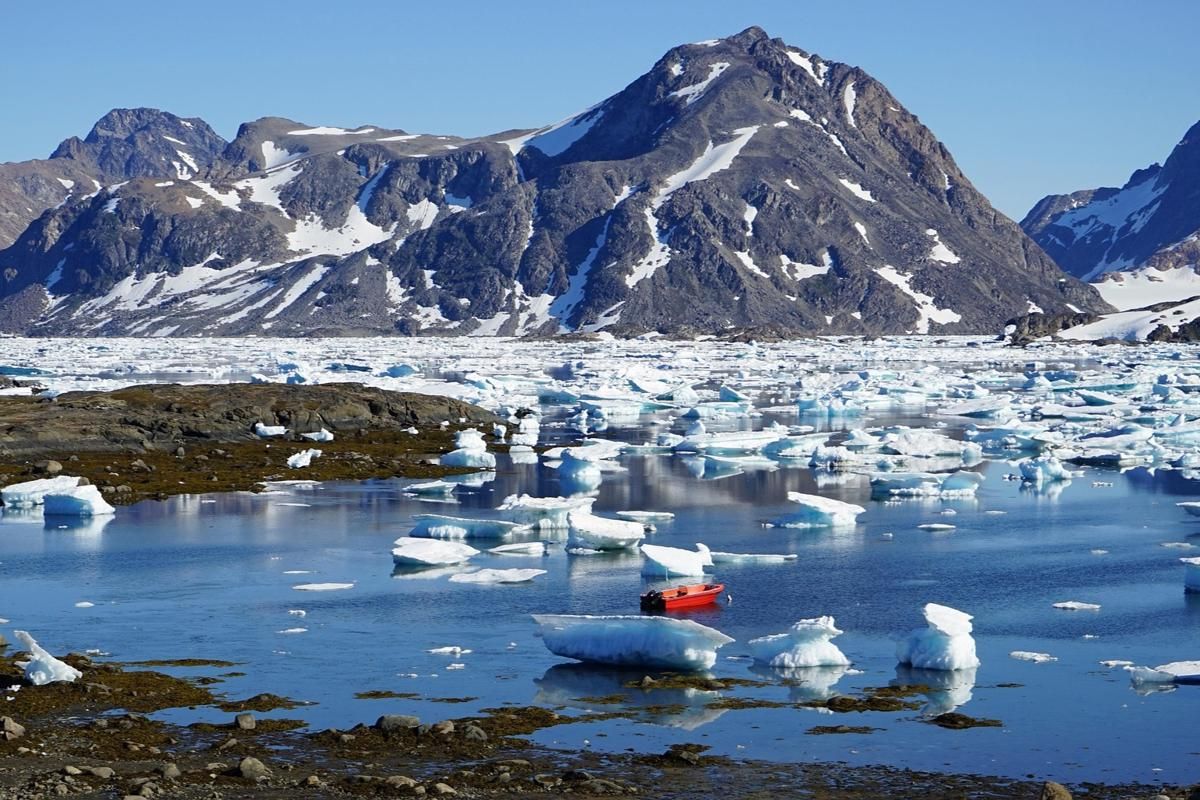 10 Fakta Menarik Greenland, Namanya Membuat Bingung?