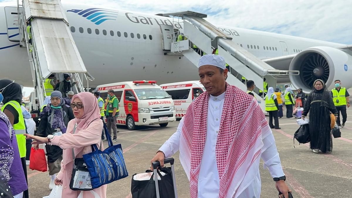 Kloter Sapu Jagad Tutup Pemulangan Jemaah Haji Debarkasi Makassar