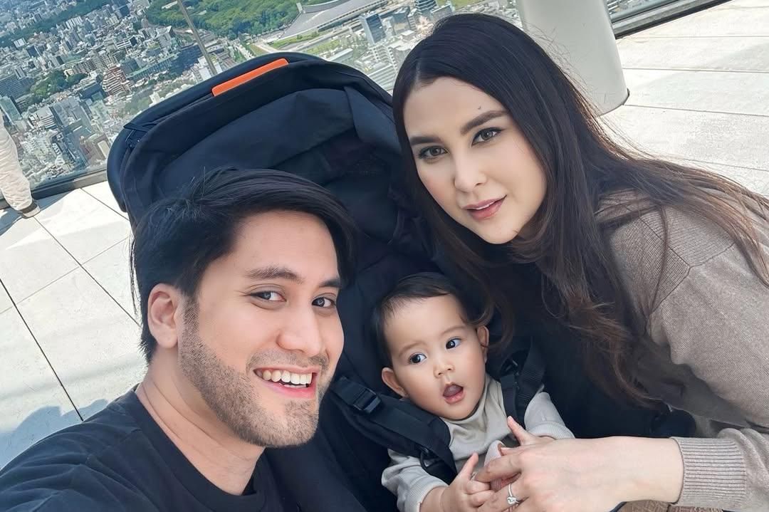 7 Foto Kimova Anak Kevin Aprilio dalam Berbagai Ekspresi, Bikin Gemas!