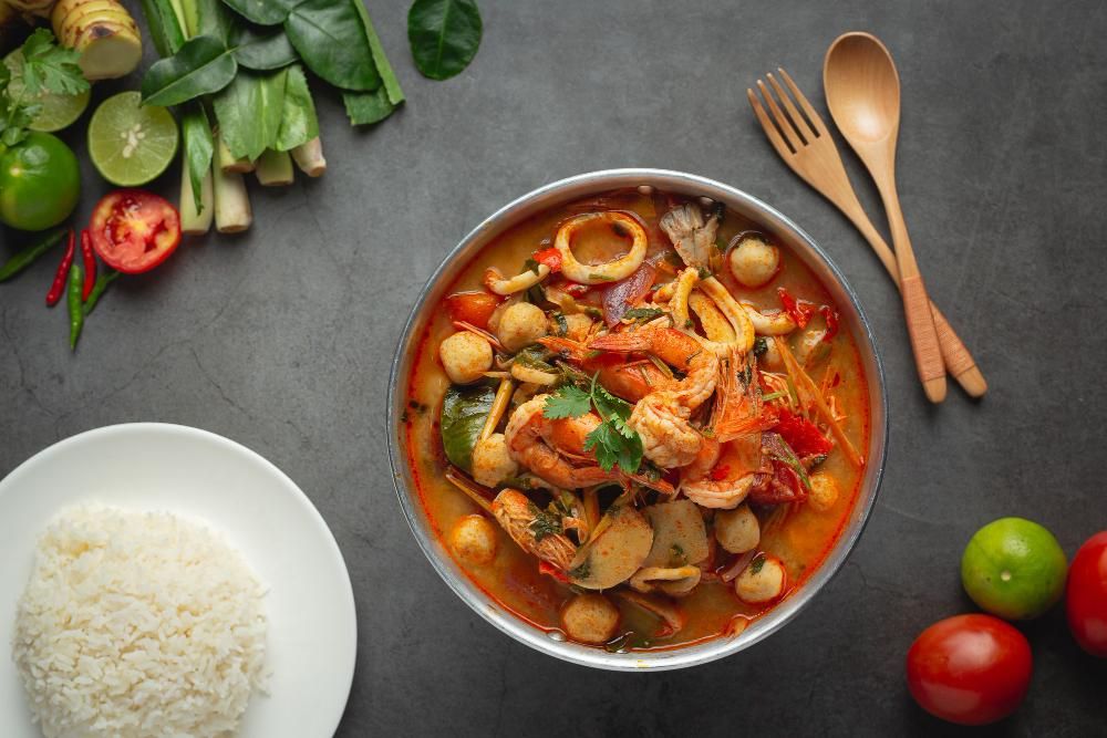 Resep Tom Yum Goong ala Rumahan, Segar dan Menghangatkan!