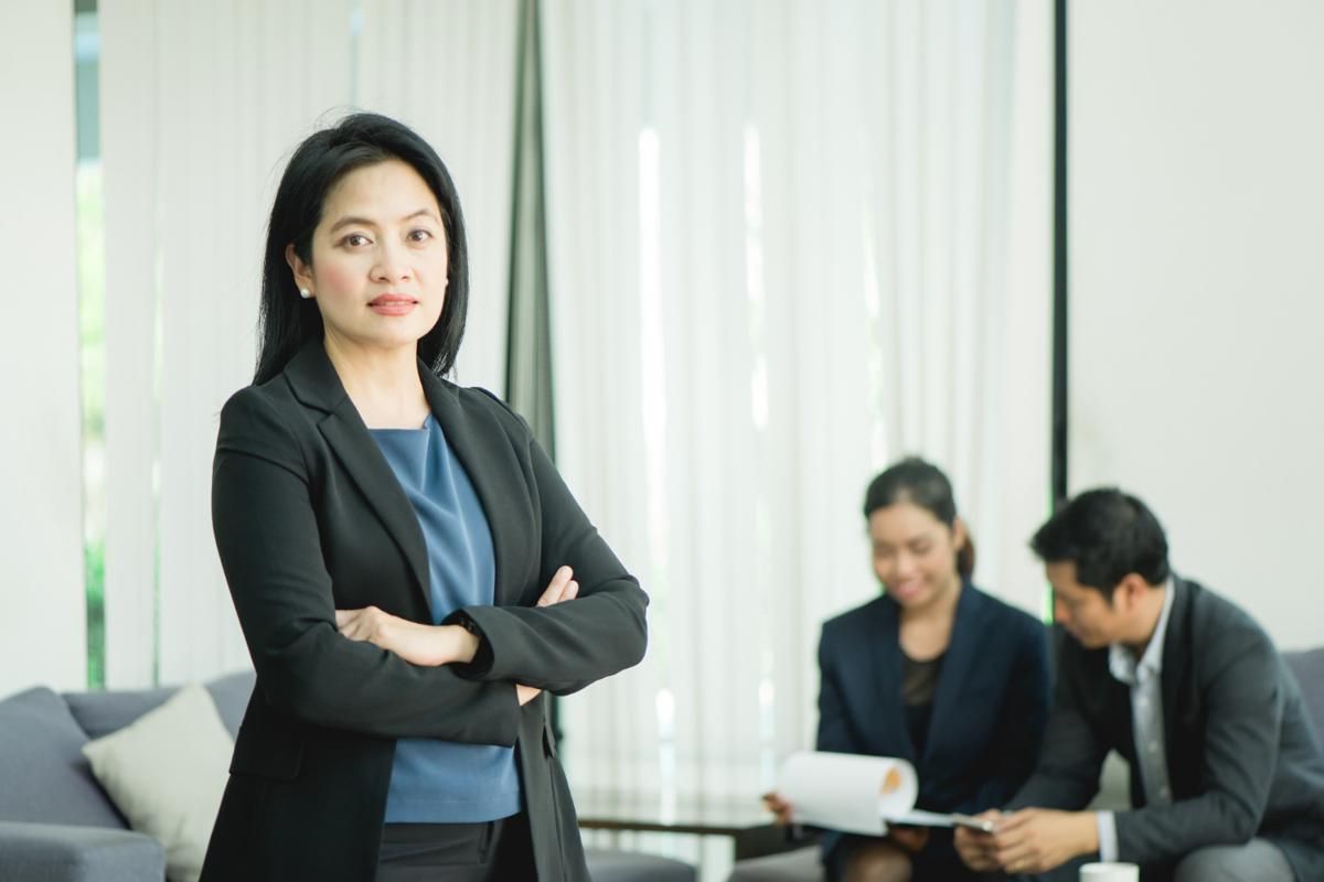 5 Mindset Shift yang Bikin Kamu Makin Percaya Diri Jadi Perempuan Pemimpin