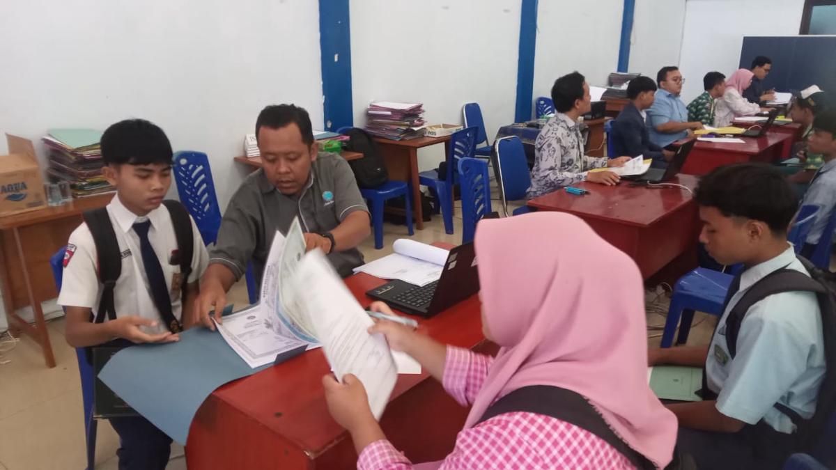 Gini Cara Laporkan Kecurangan di SPMB 2025, Jangan Diam Aja!