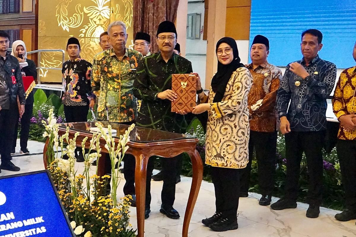 Penuhi Syarat Kelayakan, Bupati Ipuk dan Menteri Sosial Teken MoU Sekolah Rakyat
