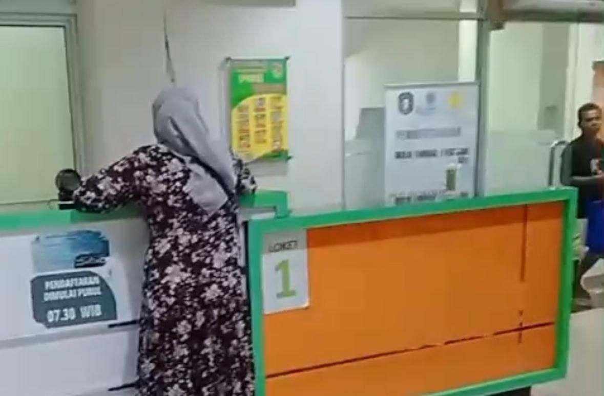 Heboh! Video Pasien di RSUD Soedarso Cuma Dilayani Satu Petugas