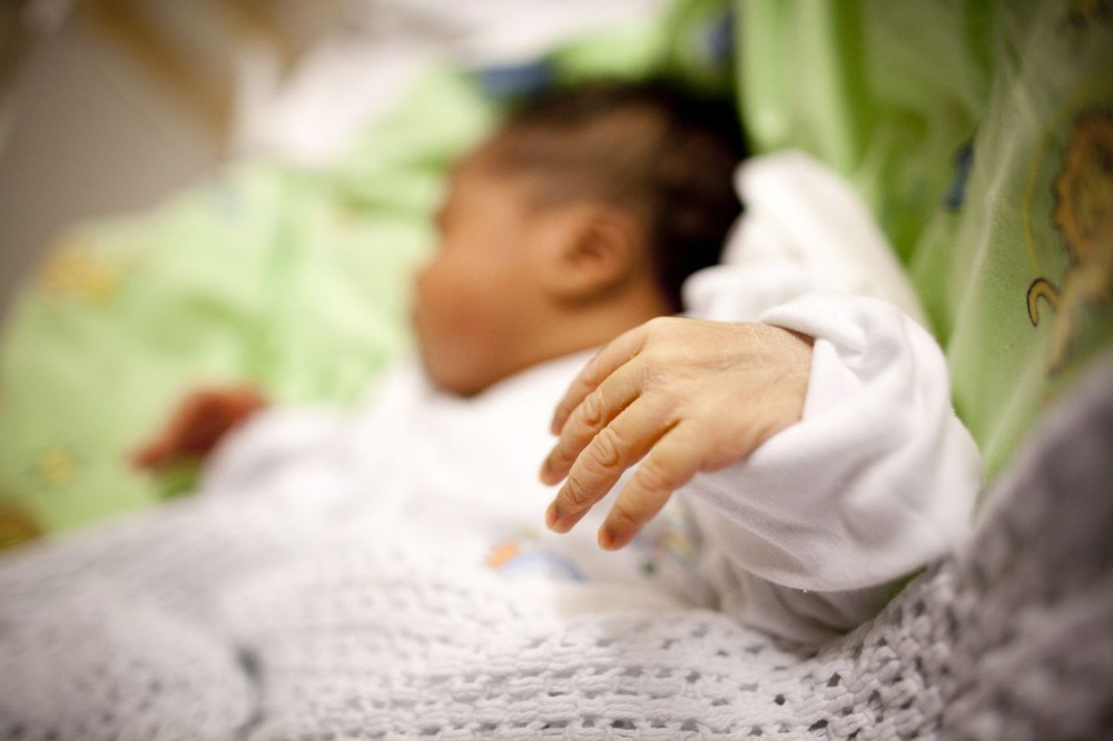 Bayi 10 Bulan di AS Alami Cacat Otak akibat Gaya Hidup Orangtua