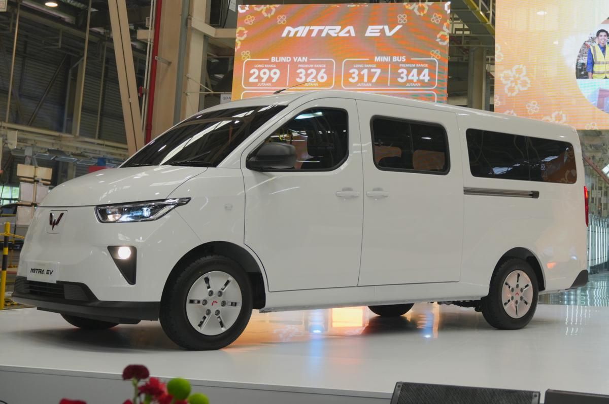 Mobil Listrik Komersial Wuling Mitra EV Punya Jarak Tempuh 400 Km