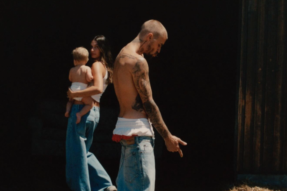 7 Foto Keluarga Justin Bieber, Diunggah untuk Sambut Album Baru
