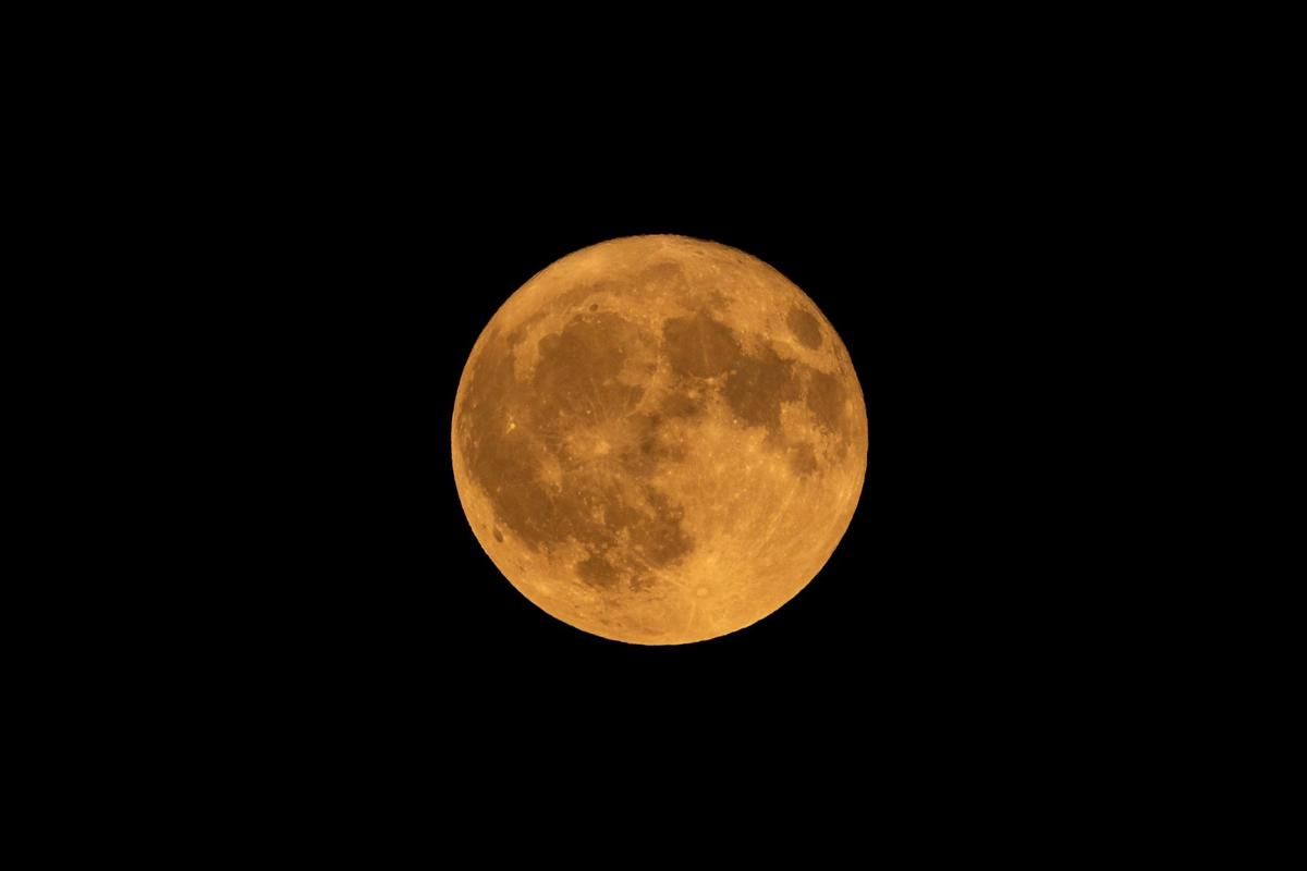 6 Mitos dan Kepercayaan Seputar Buck Moon dari Berbagai Negara