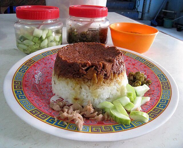 5 Tips Membuat Nasi Tim Ayam yang Gurih dan Lembut, Cocok buat Sarapan