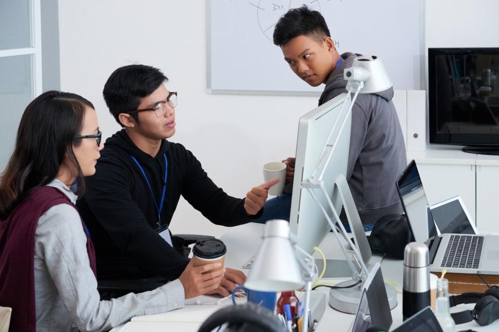 AI Ancam Pekerja Muda, Separuh Posisi Entry Level Terancam Sirna?
