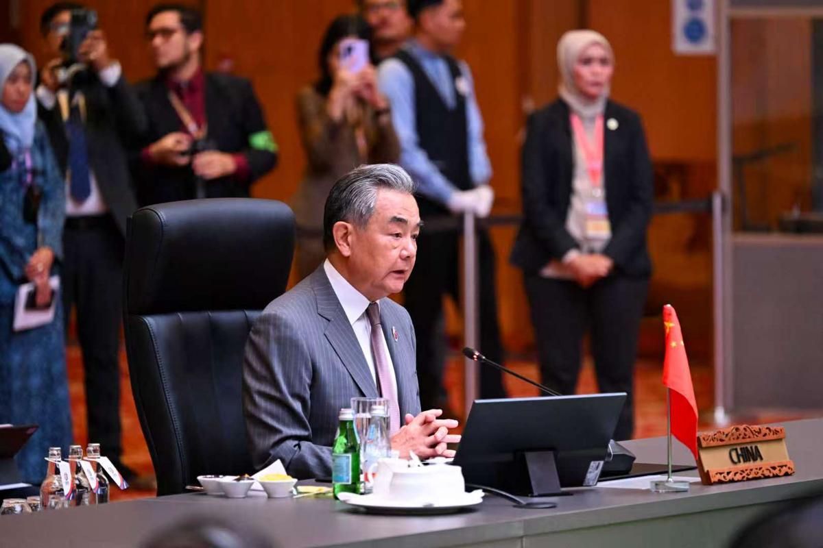 China Siap Damaikan Konflik Thailand-Kamboja
