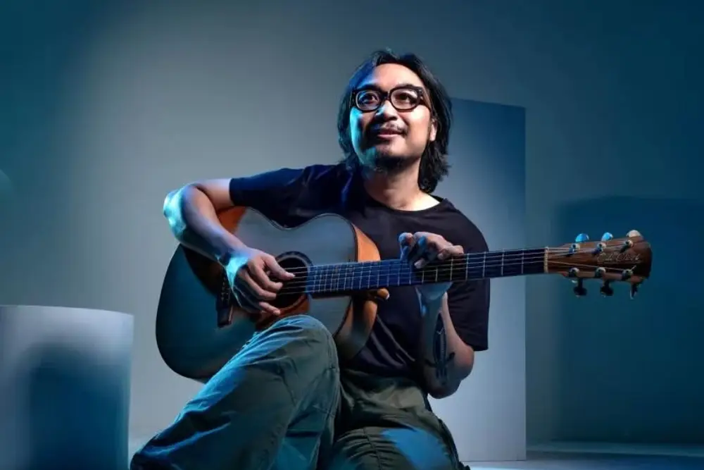 Lirik dan Makna Lagu "Gaze" - Adhitia Sofyan, Soundtrack Film 'SORE'