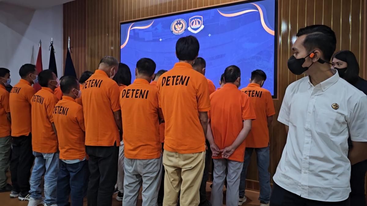 Langgar UU Keimigrasian, 20 WNA asal Tiongkok di Sragen Dideportasi 