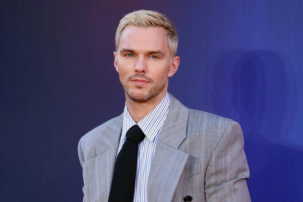 8 Film Terbaik Nicholas Hoult yang Wajib Kamu Tonton!