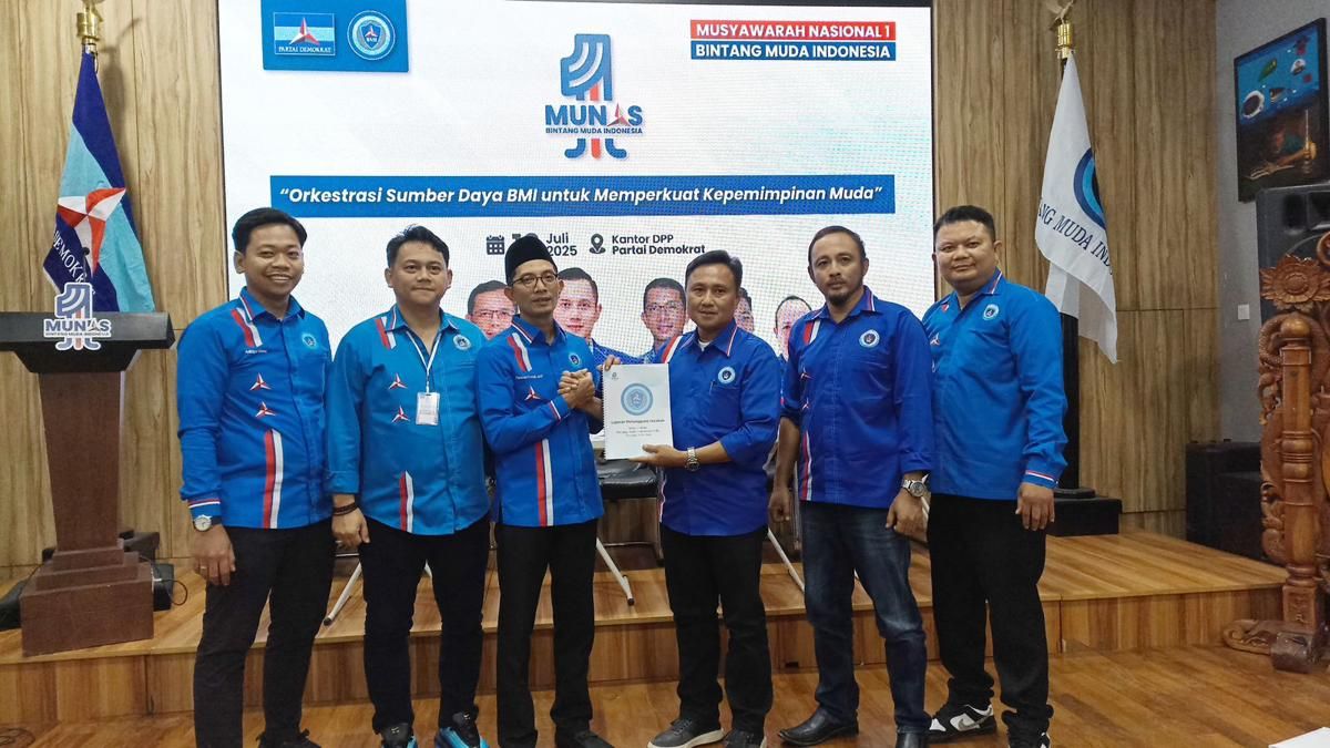 Farkhan Evendi Kembali Pimpin Sayap Demokrat Bintang Muda Indonesia