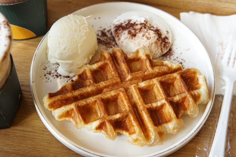 5 Perbedaan Croffle dan Waffle, Sama-sama Enak, Beda Asal Usul
