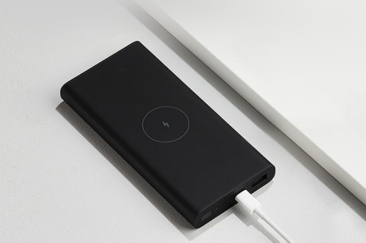 5 Powerbank 10000mAh Aman Dibawa Traveling Naik Pesawat