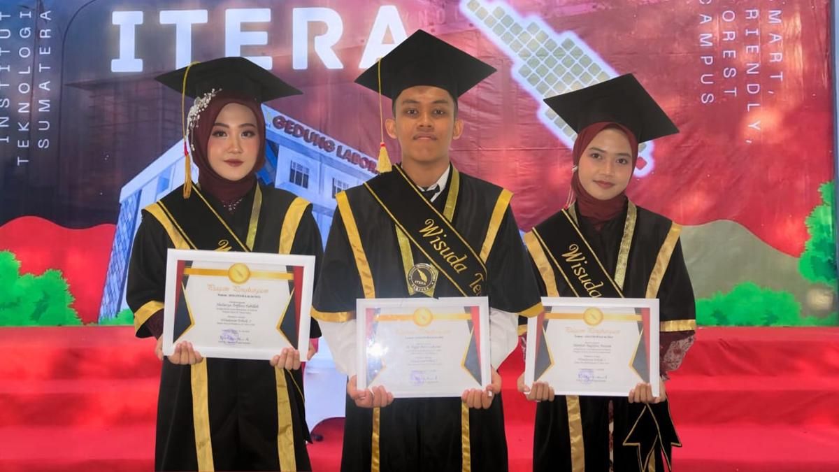 Cerita Perjuangan Lulusan Terbaik Itera, IPK Tinggi dan Berprestasi