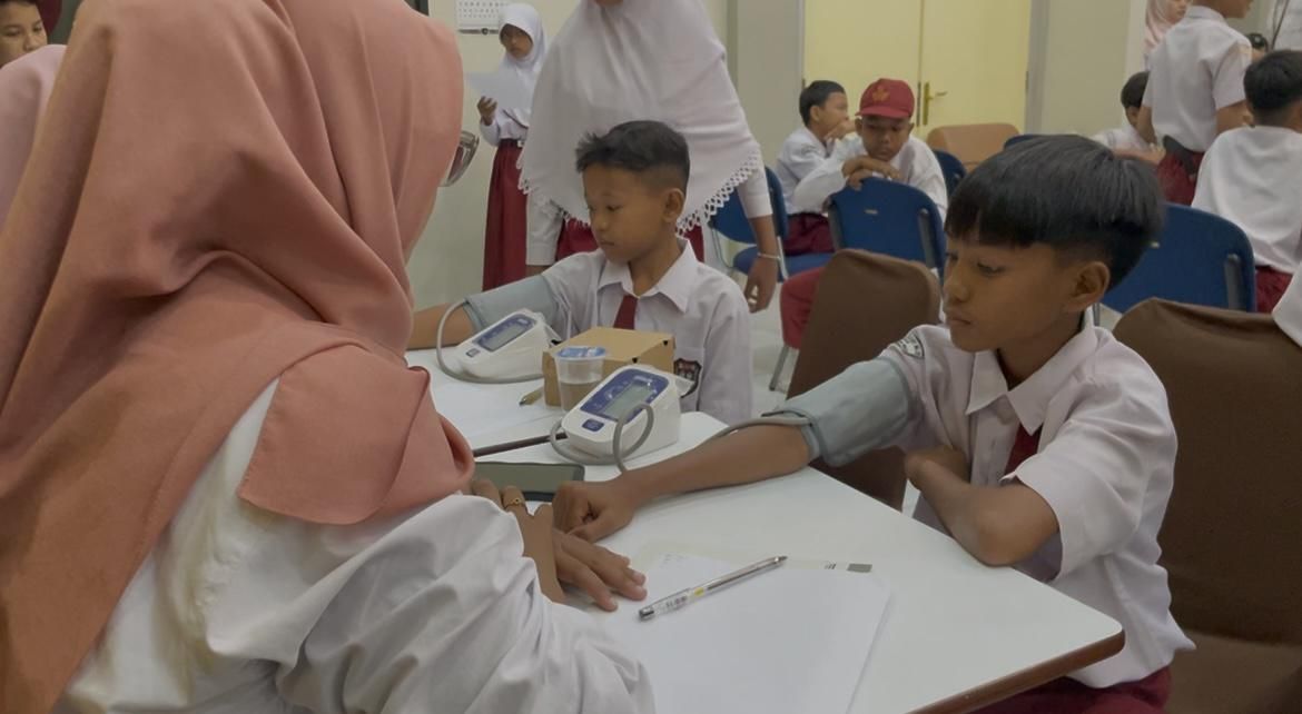 Siswa Sekolah Rakyat di Padang Lanjutkan Tes Kesehatan