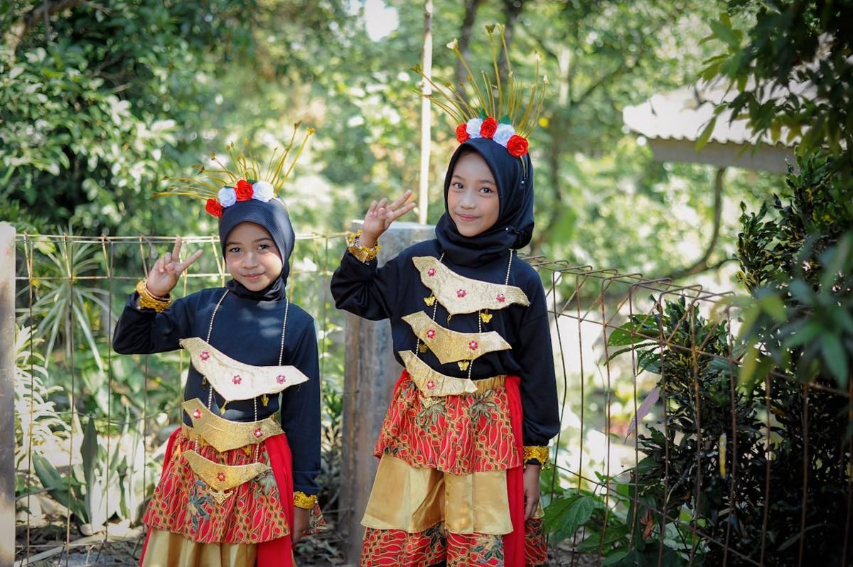 9 Tips Anak Lancar Berbahasa Indonesia meski Belajar Bahasa Asing