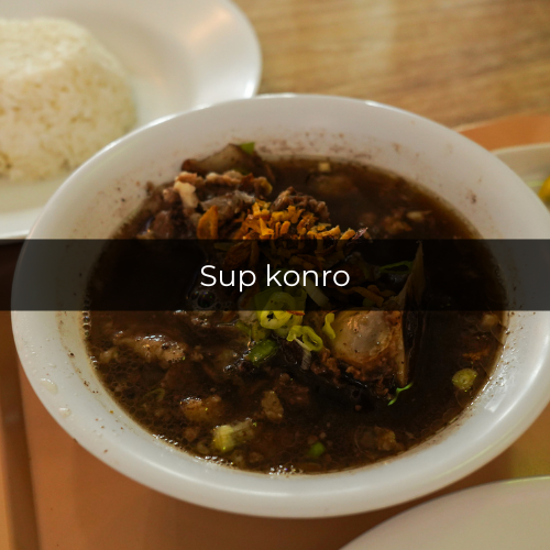 Ilustrasi sop konro khas Makassar (vecteezy.com/ariaarmoko)