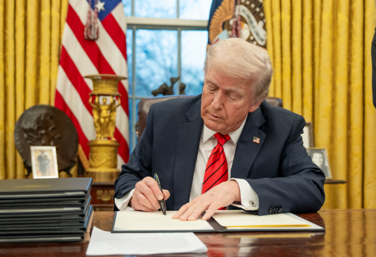 Trump Turunkan Tarif Indonesia Jadi 19 Persen, Ini 7 Faktanya