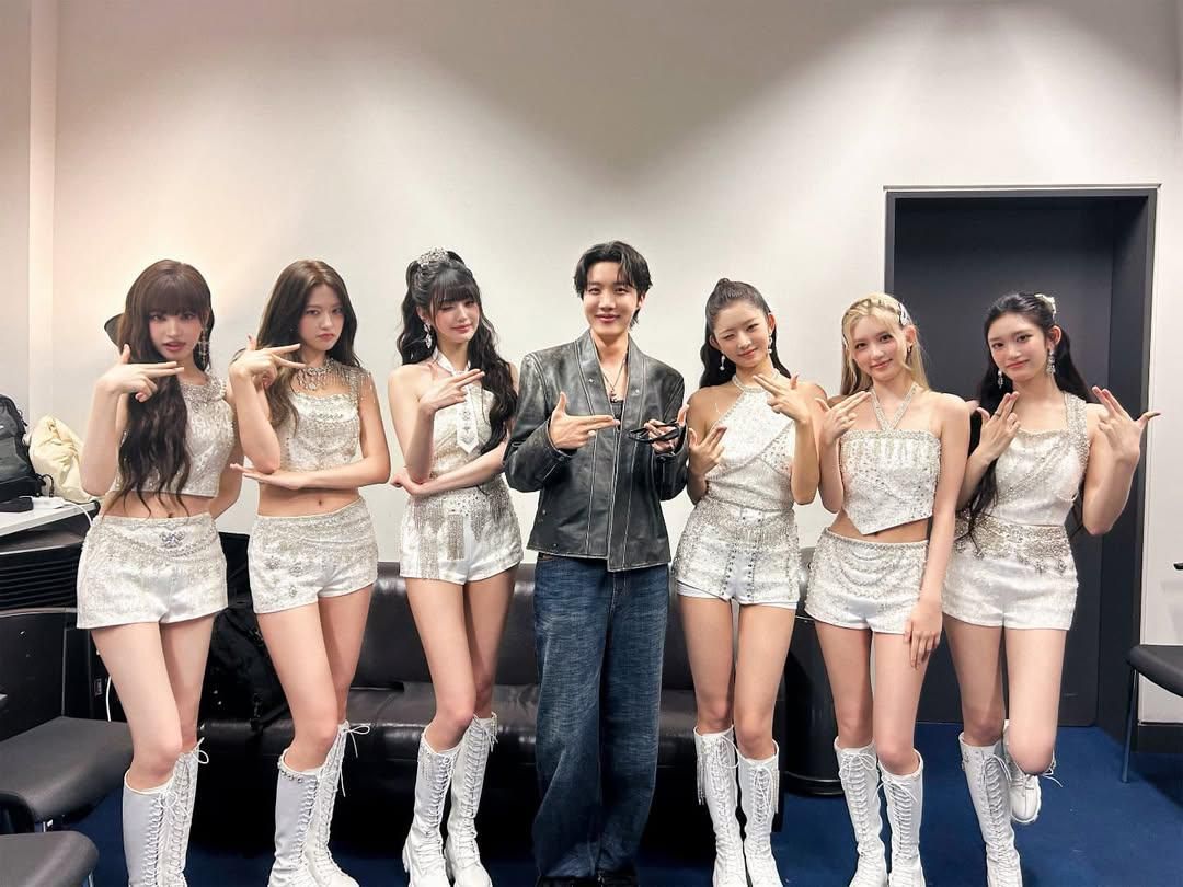 7 Potret J-Hope BTS Nonton Lollapalooza Berlin 2025, Support IVE