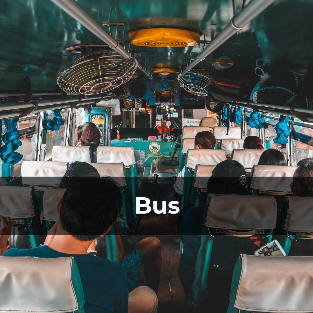 Potret liburan naik bus