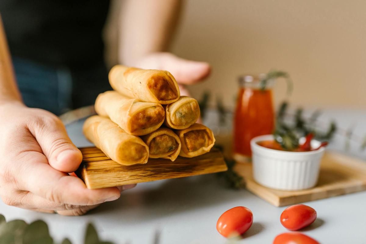 Resep Lumpia Ubi Coklat yang Nikmat dan Lumer di Mulut