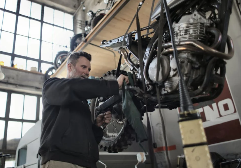 Risiko Kecelakaan Akibat Modifikasi Motor Berlebihan