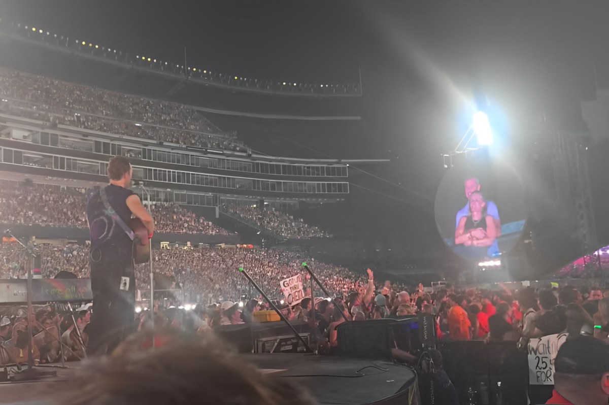 Viral! CEO Astronomer Ketahuan Selingkuh di Konser Coldplay