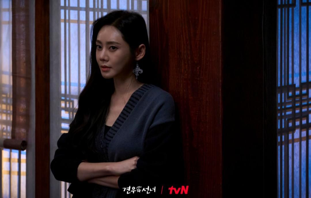 7 Dosa Besar Yeom Hwa di Drakor Head Over Heels, Penyembah Roh Jahat!