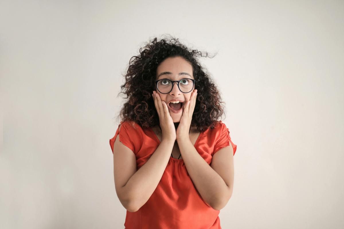 5 Alasan Kamu Harus Bangga Terbiasa Excited Sendirian