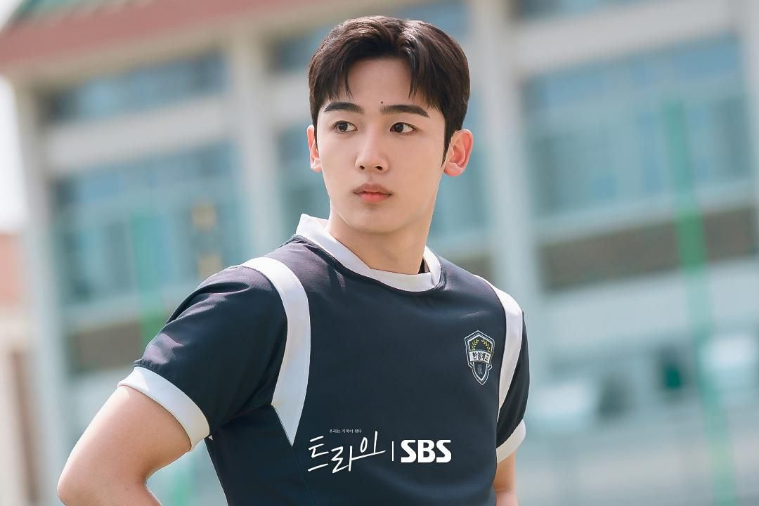 7 Still Cuts Kim Yo Han di Drakor The Winning Try, Kapten Tim Rugby!