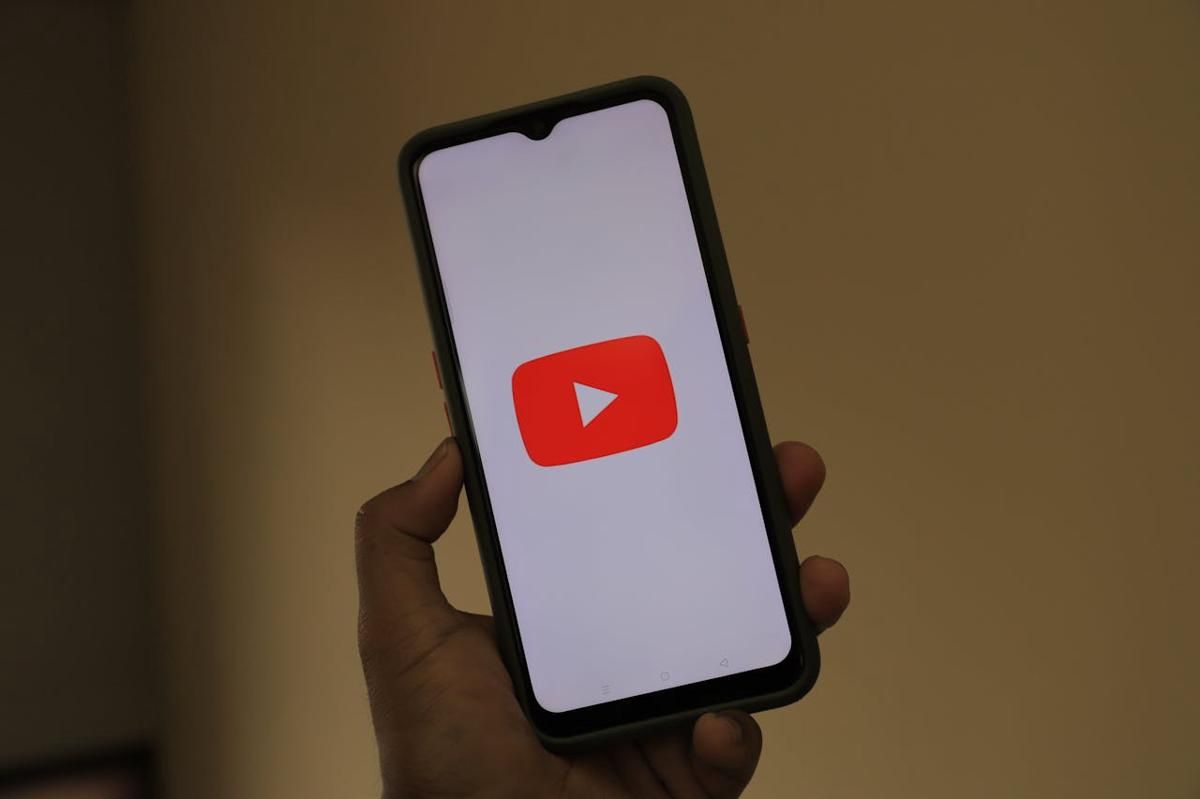 5 Tips Konten AI Tetap Bisa Dimonetisasi di YouTube