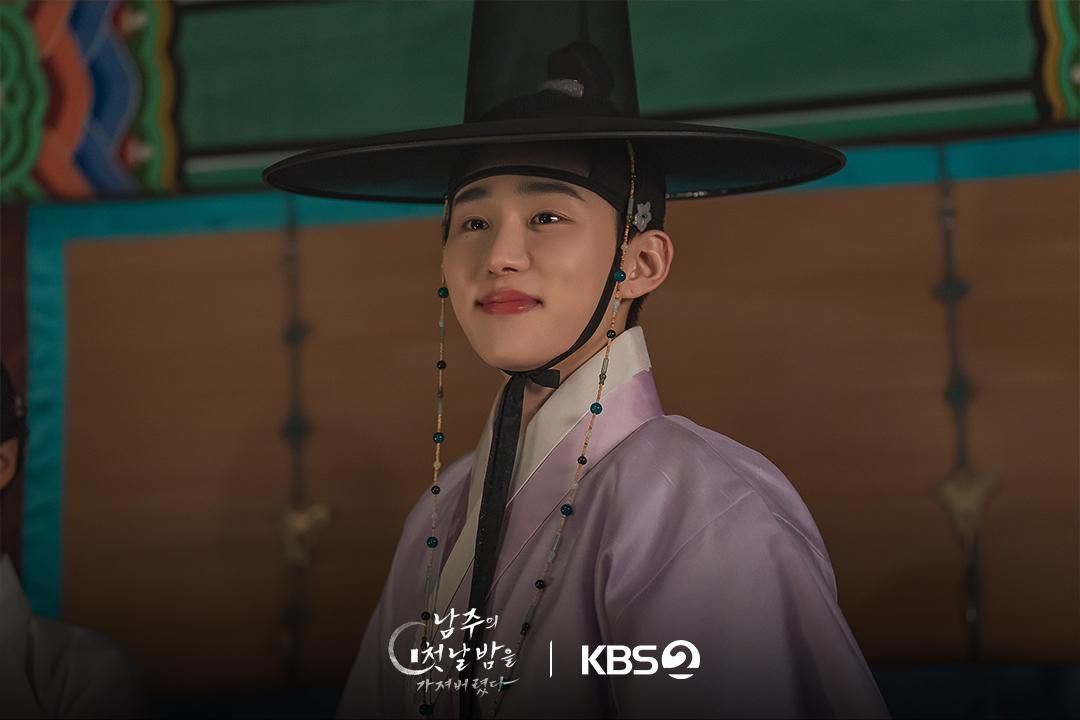 7 Kegalauan Jung Su Gyeom di Ending The First Night With the Duke