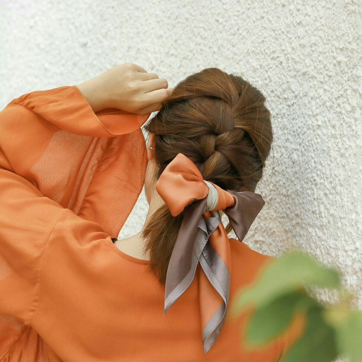 inspirasi kepang rambut dengan scarf