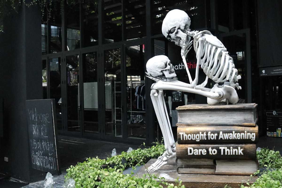 Kafe Death Awareness di Bangkok: Lokasi, HTM, Menu, dan Fasilitas