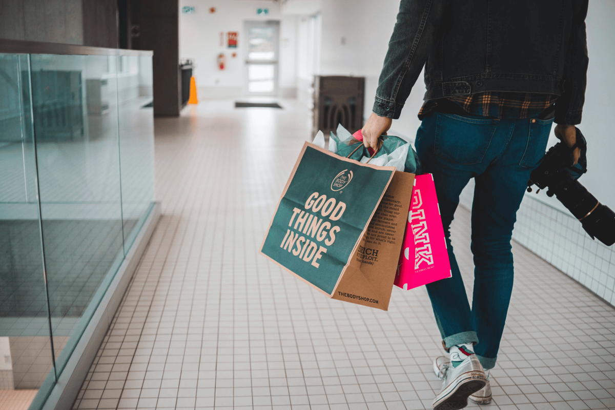 7 Tips Mengatur Budget untuk Self Reward Tanpa Boros, Terapkan Yuk!