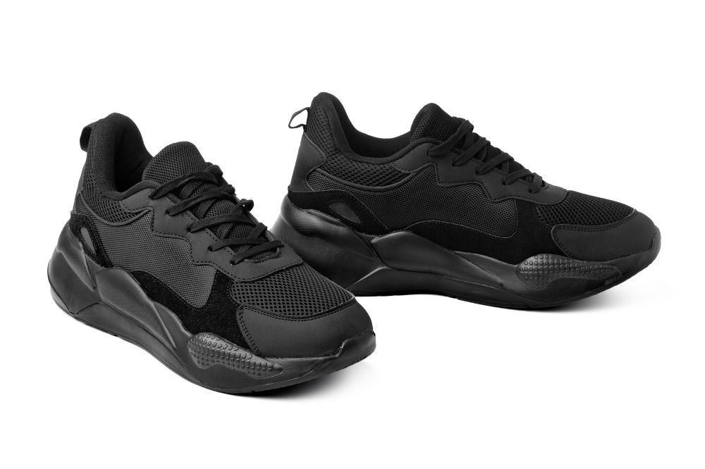 10 Rekomendasi Sepatu Sekolah Anak SD 2025, Produk Lokal Terjangkau!