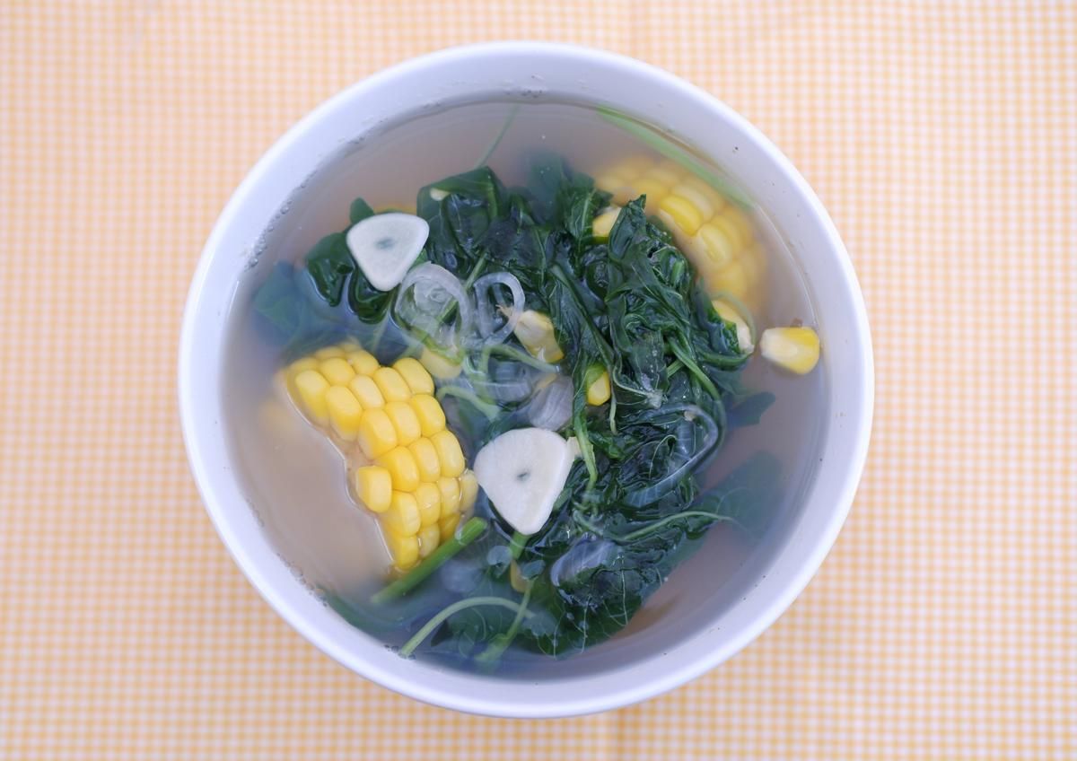 5 Cara Masak Sayur Bening yang Tetap Segar dan Gak Hambar