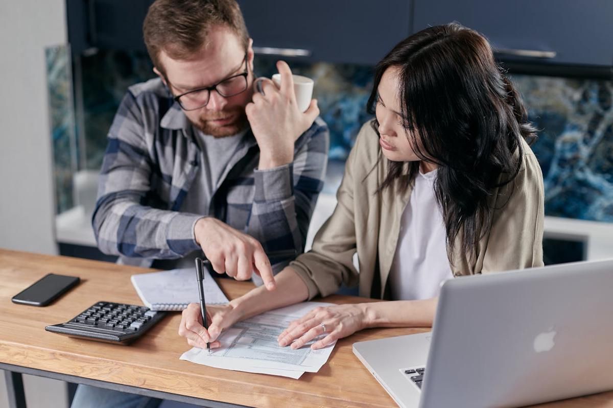 5 Aturan Penting sebelum Gabungkan Keuangan dengan Pasangan