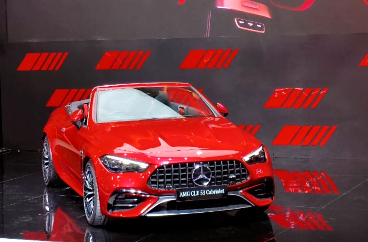 Mercedes-AMG CLE 53 Cabriolet Mejeng di GIIAS 2025, Segini Harganya