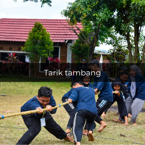 Lomba tarik tambang 17-an