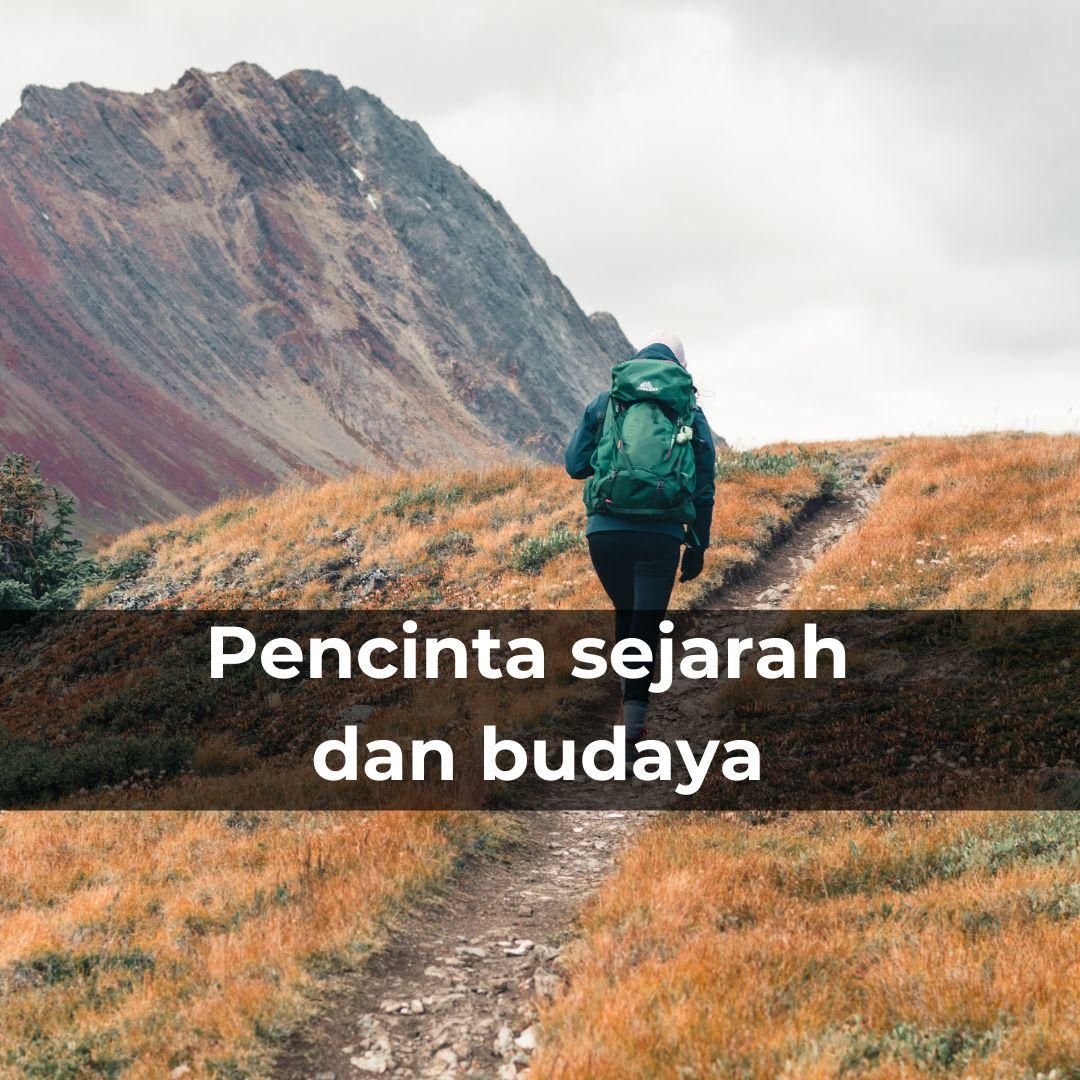 Potret pendaki pencinta sejarah dan budaya